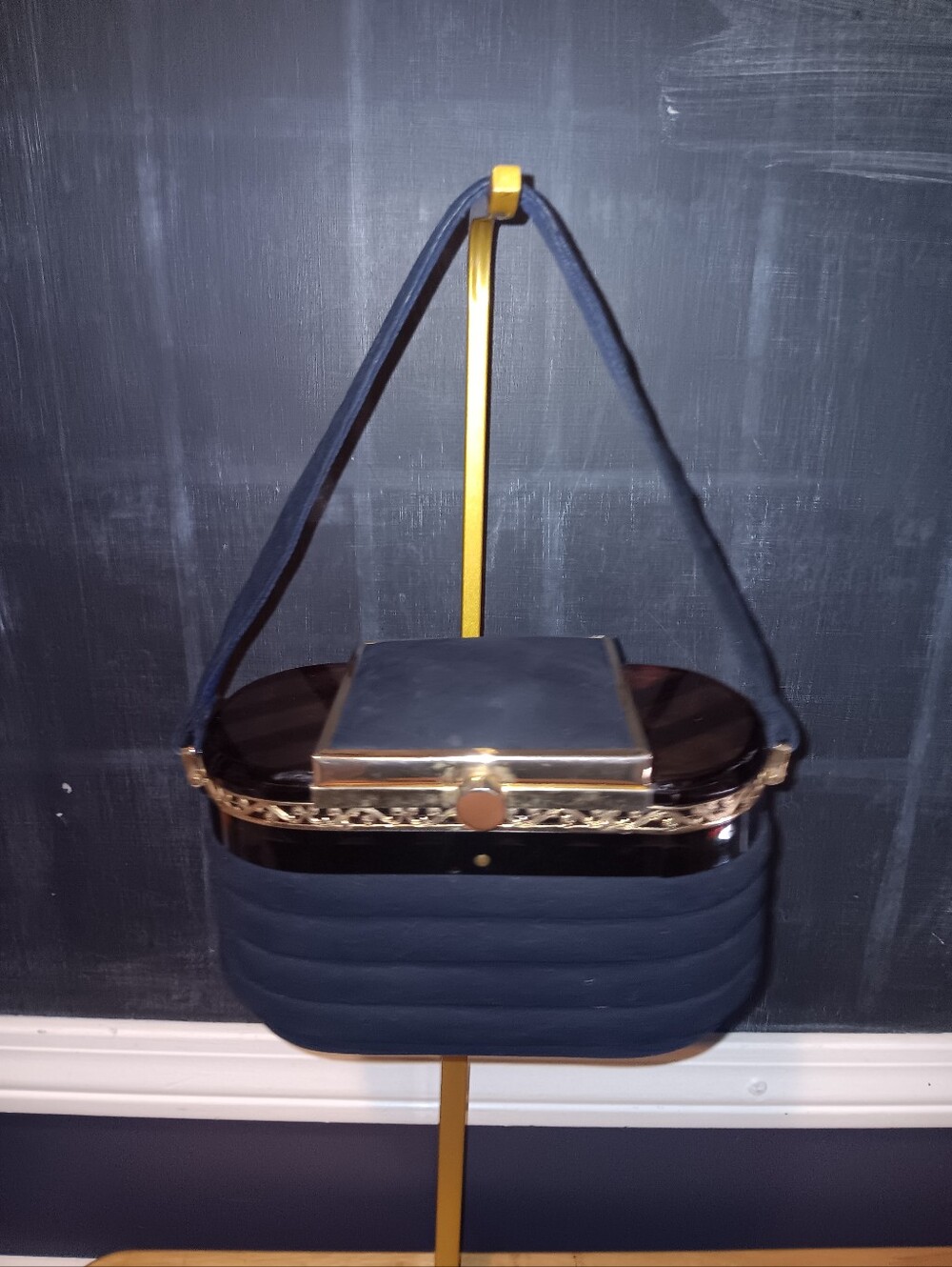 Tyrolean Vintage 1950s Quilted Turnlock Bag